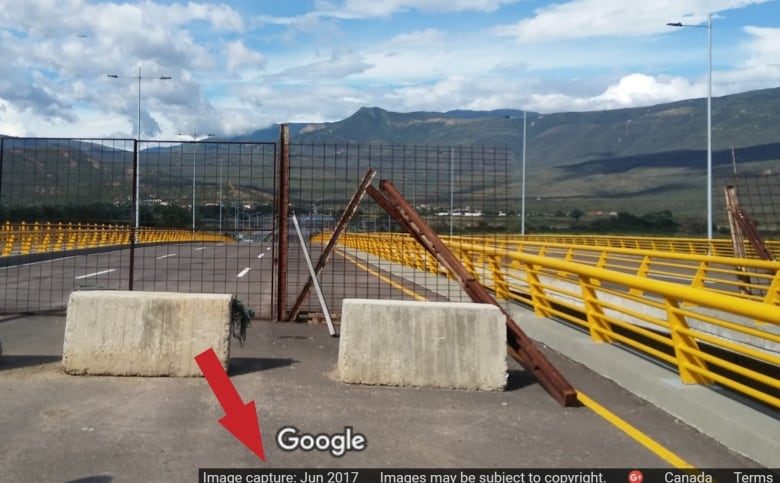 Click to enlarge venezuela tienditas bridge