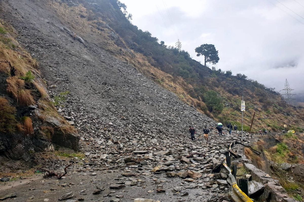 Click to enlarge landslide