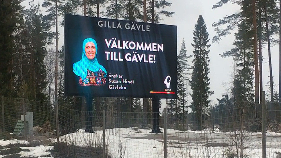 muslim women billboard sweden