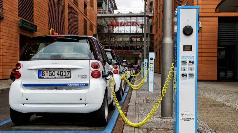 Click to enlarge electric cars