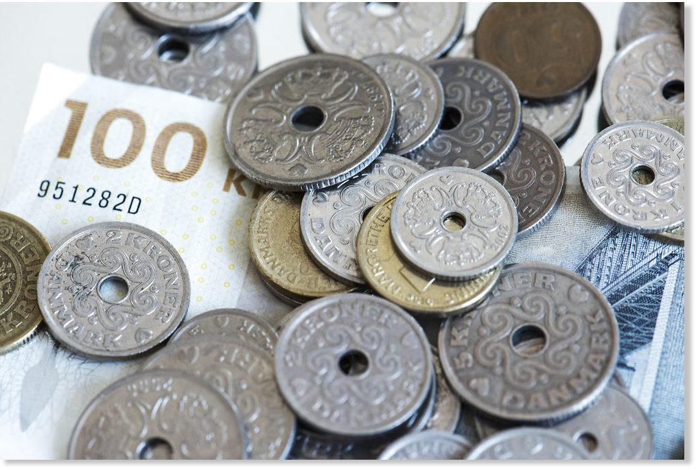 Cashless Society Danish Government Moving Towards Eliminating All Cash cashless-society-danish-government-moving-towards-eliminating-all-cash