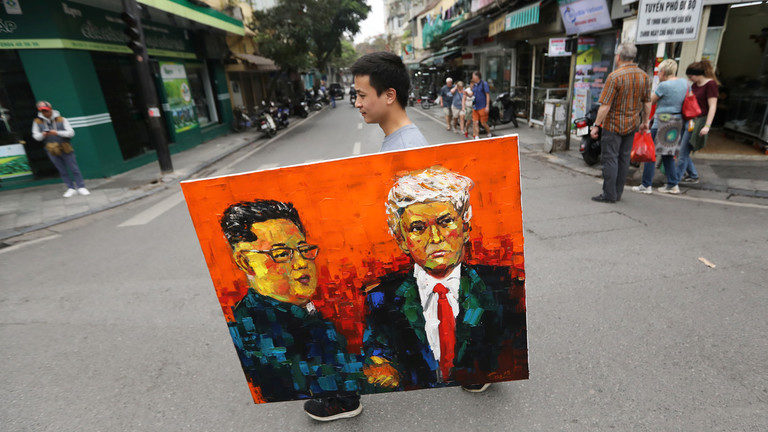 trump kim painting