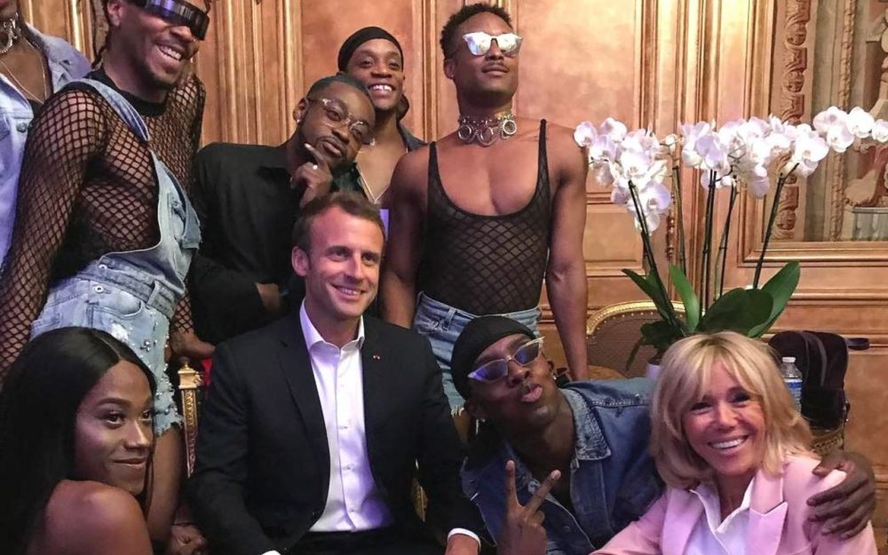 Click to enlarge macron dancers