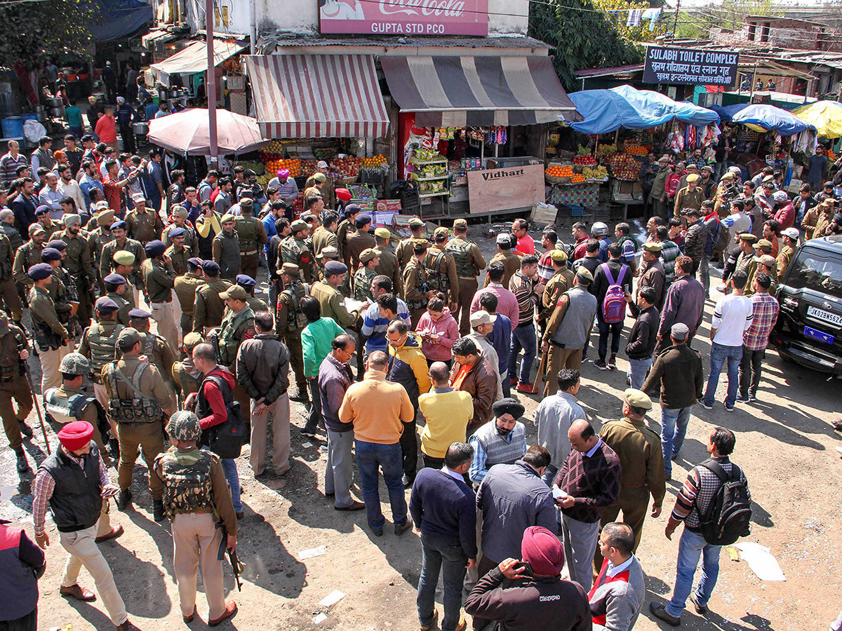 Click to enlarge bus stand, in Jammu