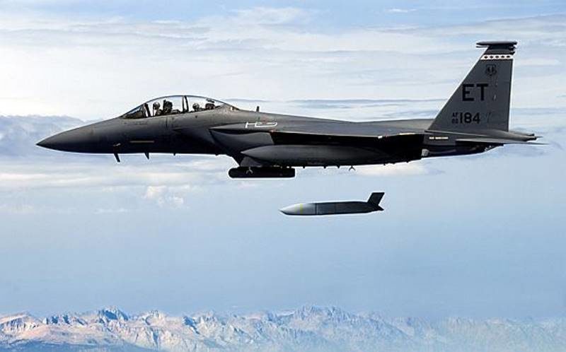 Click to enlarge JASSM is a 2,250-pound cruise missile