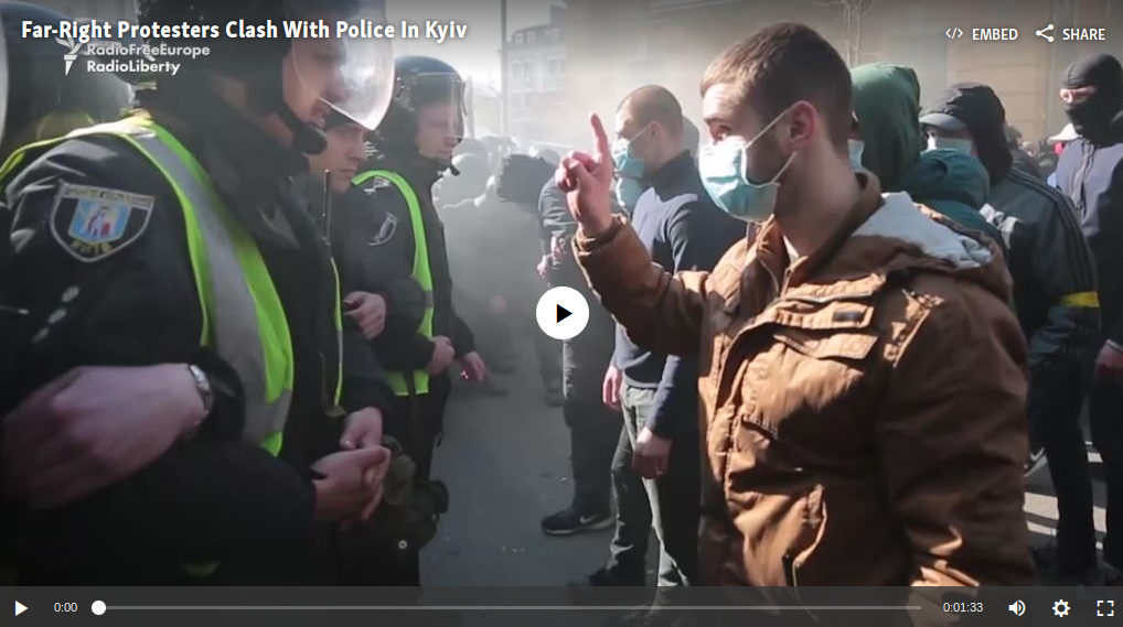 Click to enlarge Police, Far-Right Protesters Clash In Kyiv