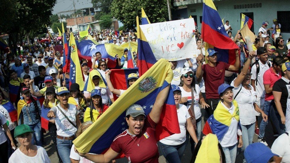 Click to enlarge Venezuela opposition protest