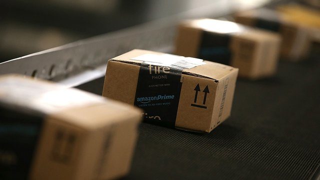 Click to enlarge amazon shipping conveyor