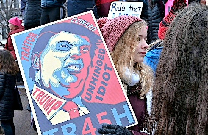 Click to enlarge Trump signholder