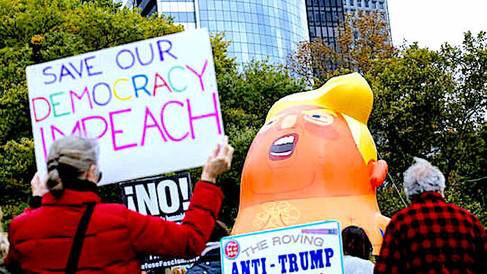 Click to enlarge trump balloon