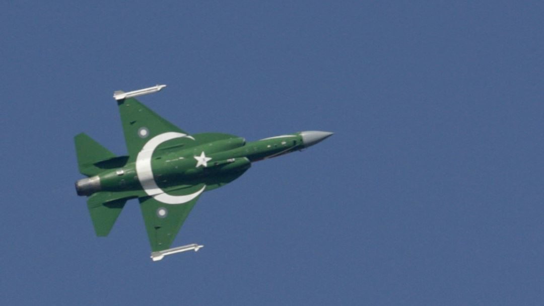Click to enlarge Pakistani Air Force JF-17 Thunder fighter jet