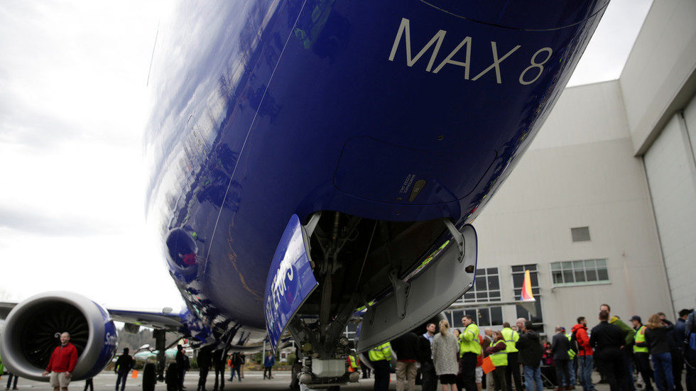 Click to enlarge 737 MAX Boeing