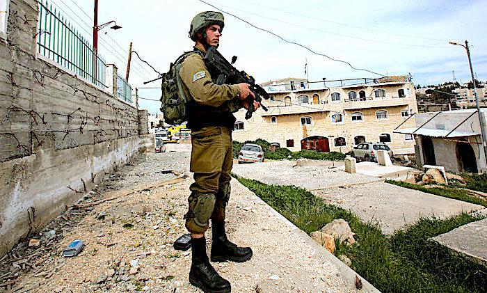 Israeli guard