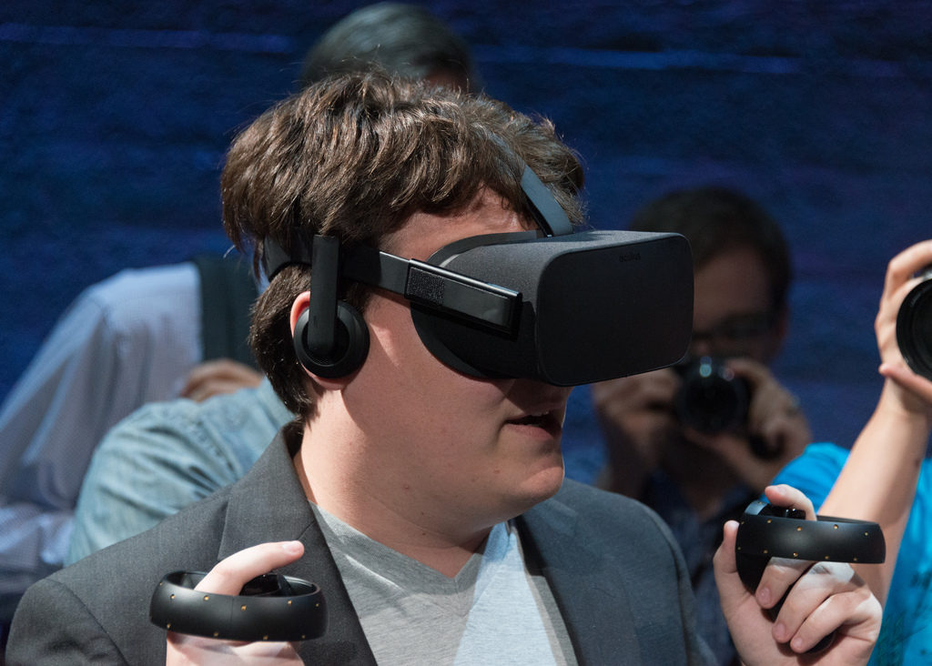 Click to enlarge virtual reality