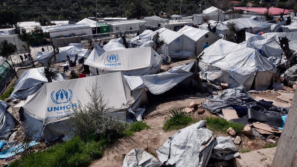 Click to enlarge moria lesbos