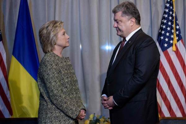 Click to enlarge Hillary Clinton Poroshenko