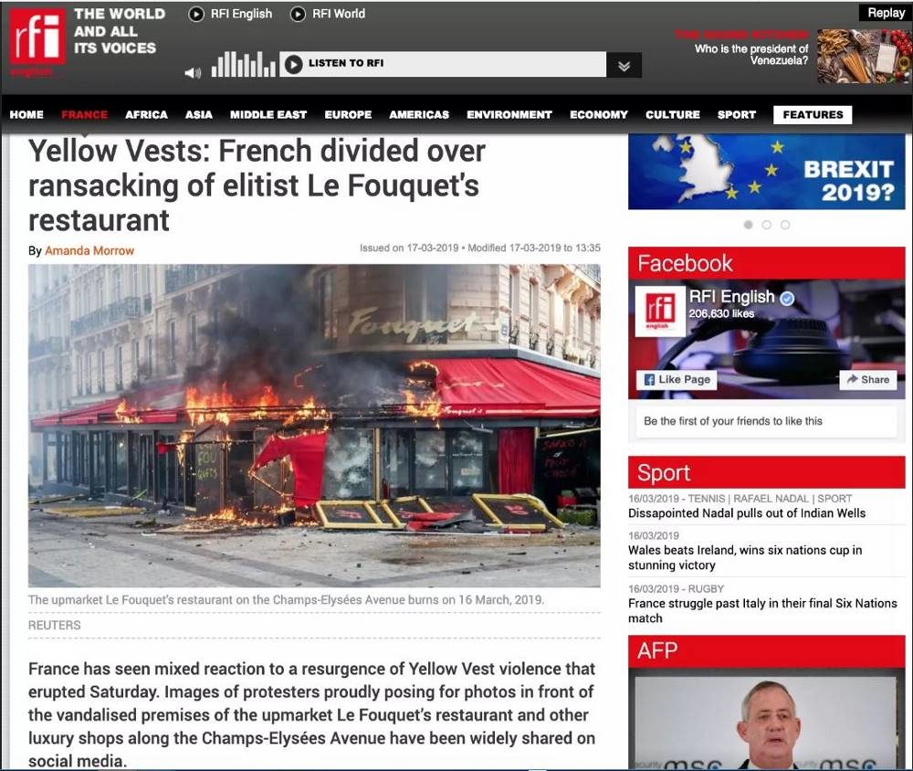 Click to enlarge resturant burns paris yellow vest propaganda