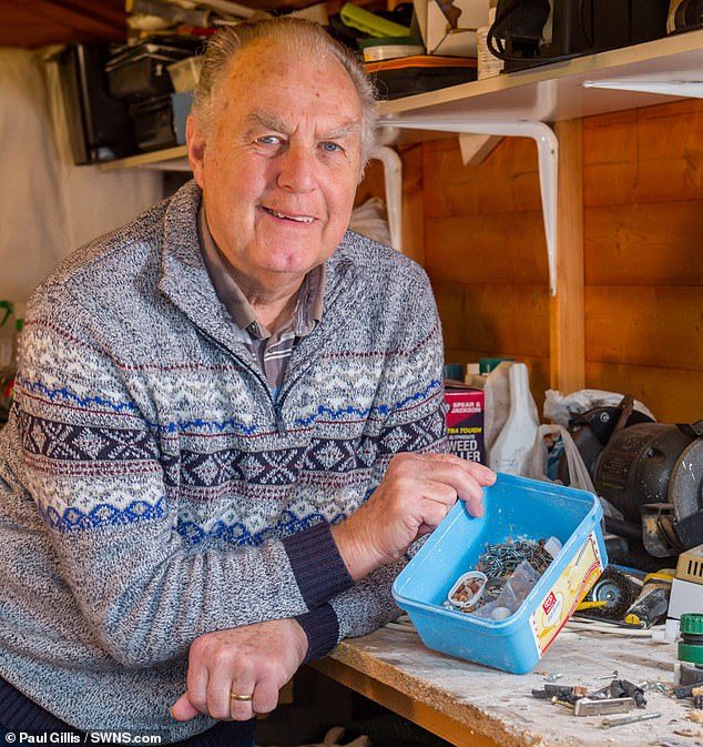 Click to enlarge Stephen Mckearsmouse tidies shed