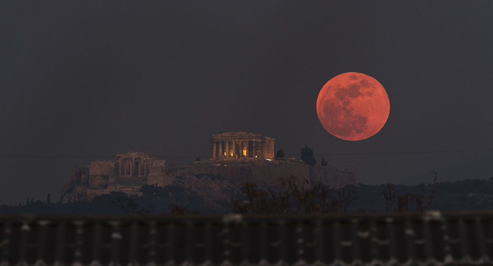 Click to enlarge supermoon
