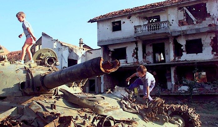 Click to enlarge Serbian tank, kids