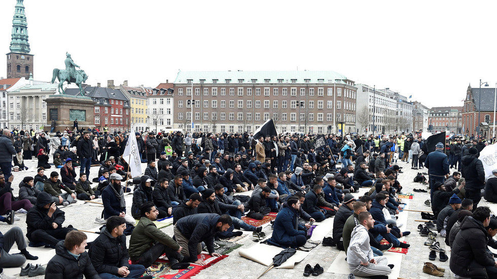 Hizb-ut Tahrir Scandinavia supporters attend the Friday prayers at Christiansborg