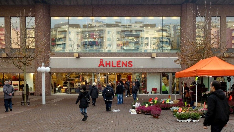 Ahlens store