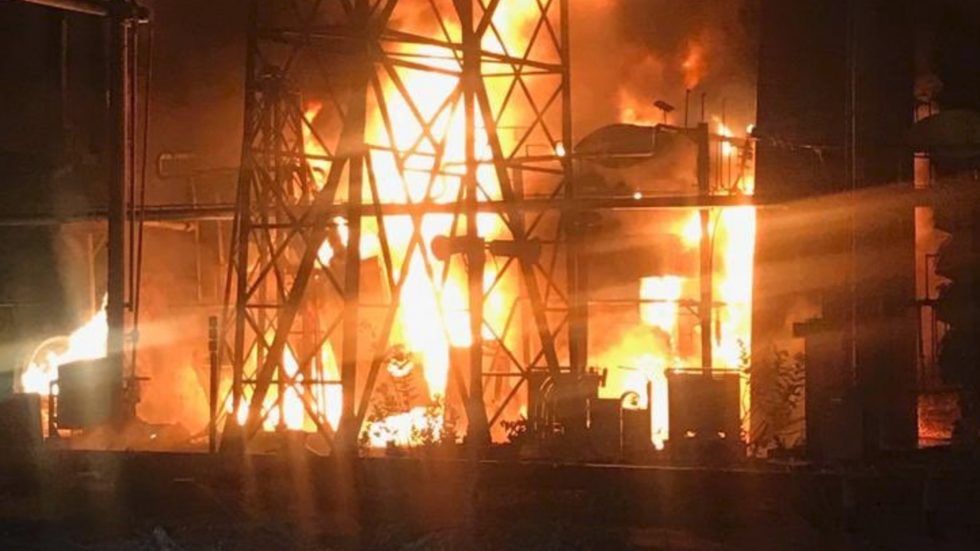 Click to enlarge venezuela arson power plant