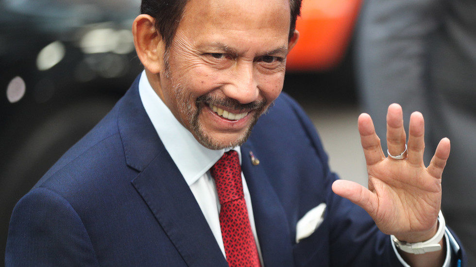 Click to enlarge Sultan Bolkiah