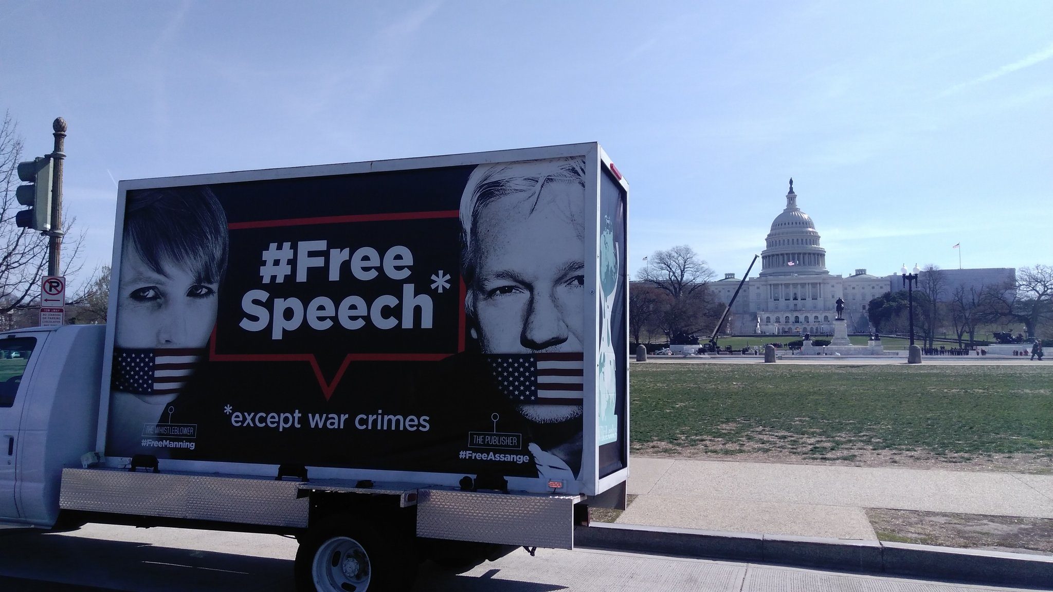 Assange Manning