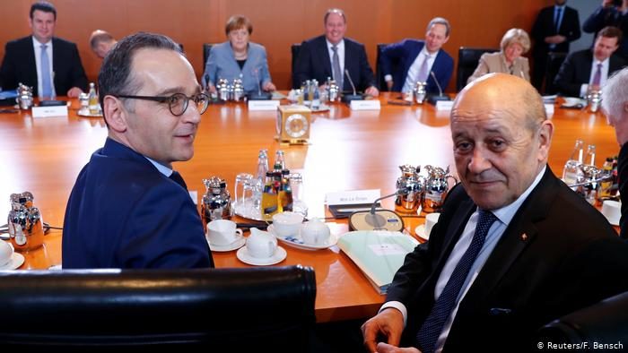 Click to enlarge Jean-Yves Le Drian (right)