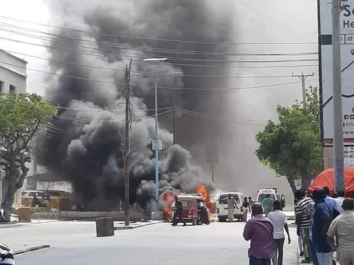 Mogodishu somalia car bomb
