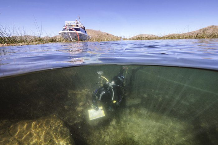 archaeological dive lake titicaca