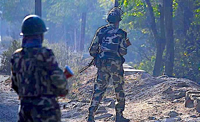 Click to enlarge 2 soldiers