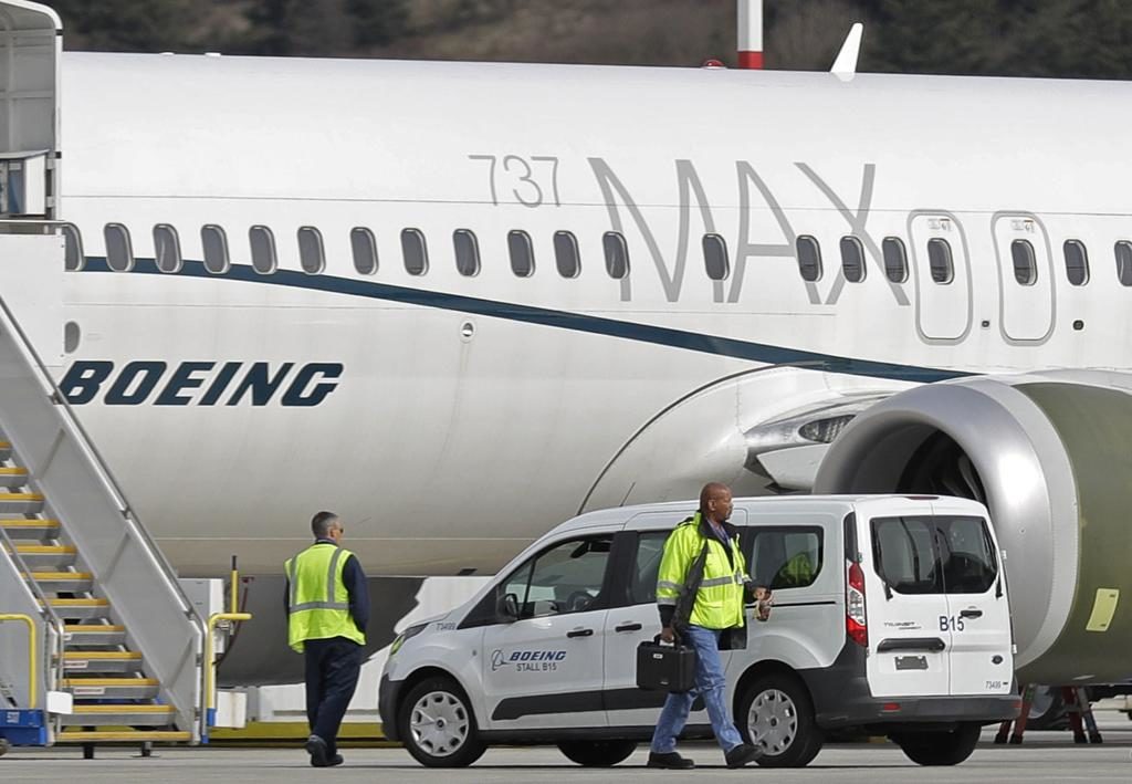 Click to enlarge Boeing 737 MAX 8