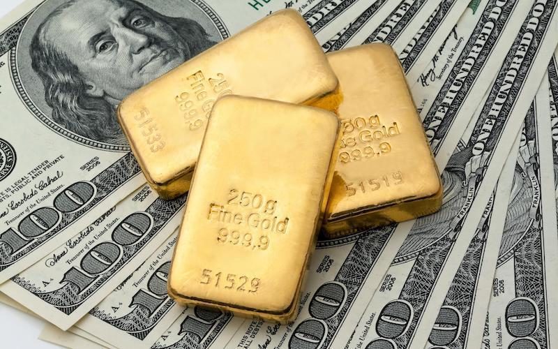 gold and cash