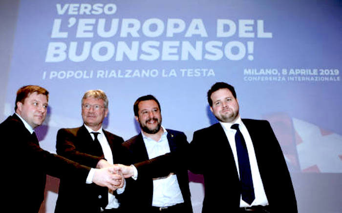 Click to enlarge 4 guys Italy