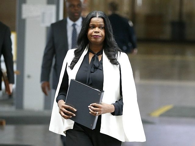 kim foxx