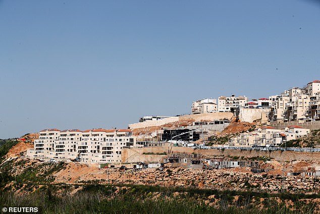 Click to enlarge illegal jewish settlements west bank