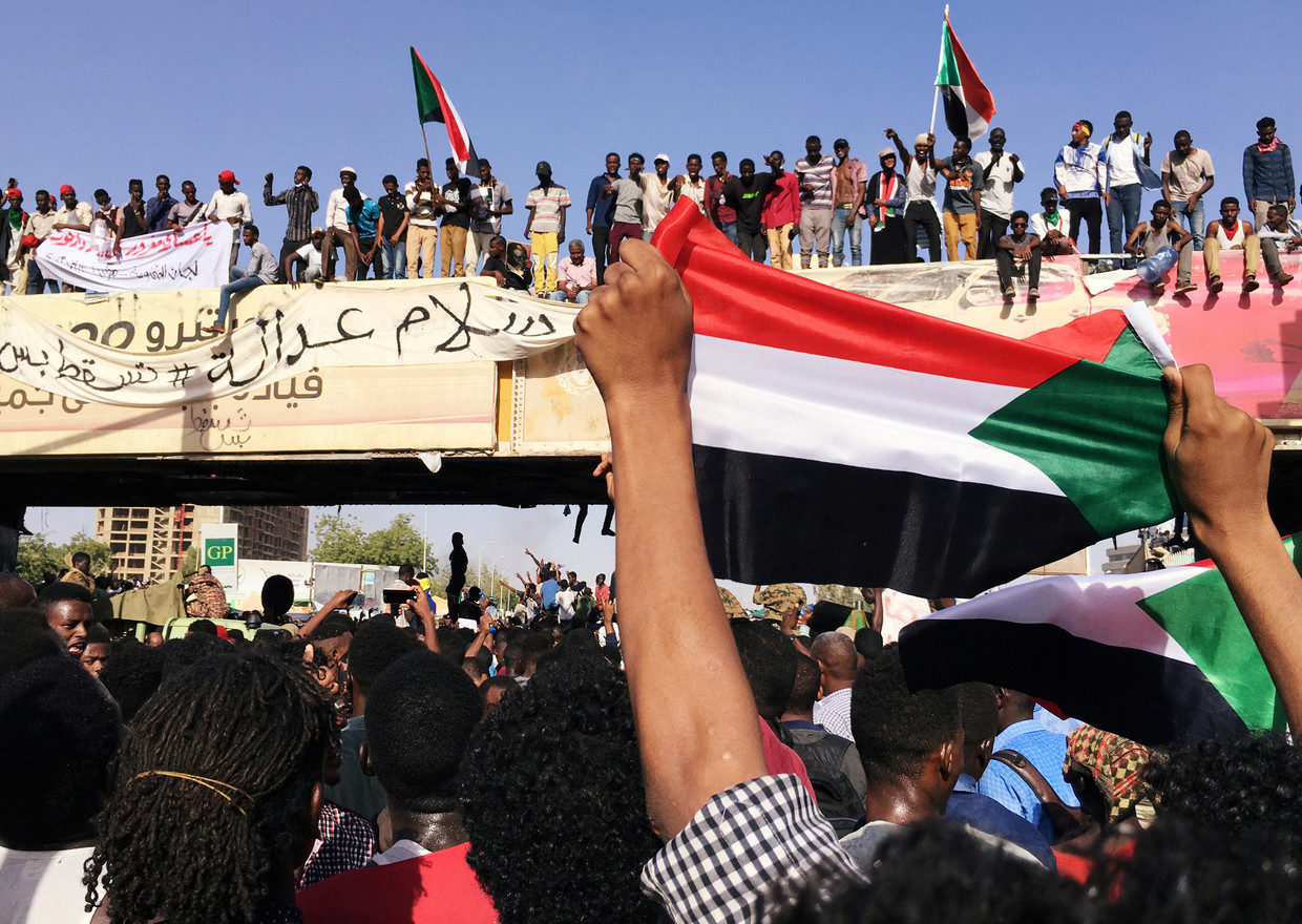 sudan protests al-Bashire