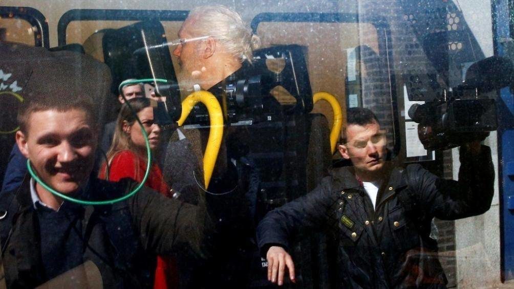 Julian Assange arrest