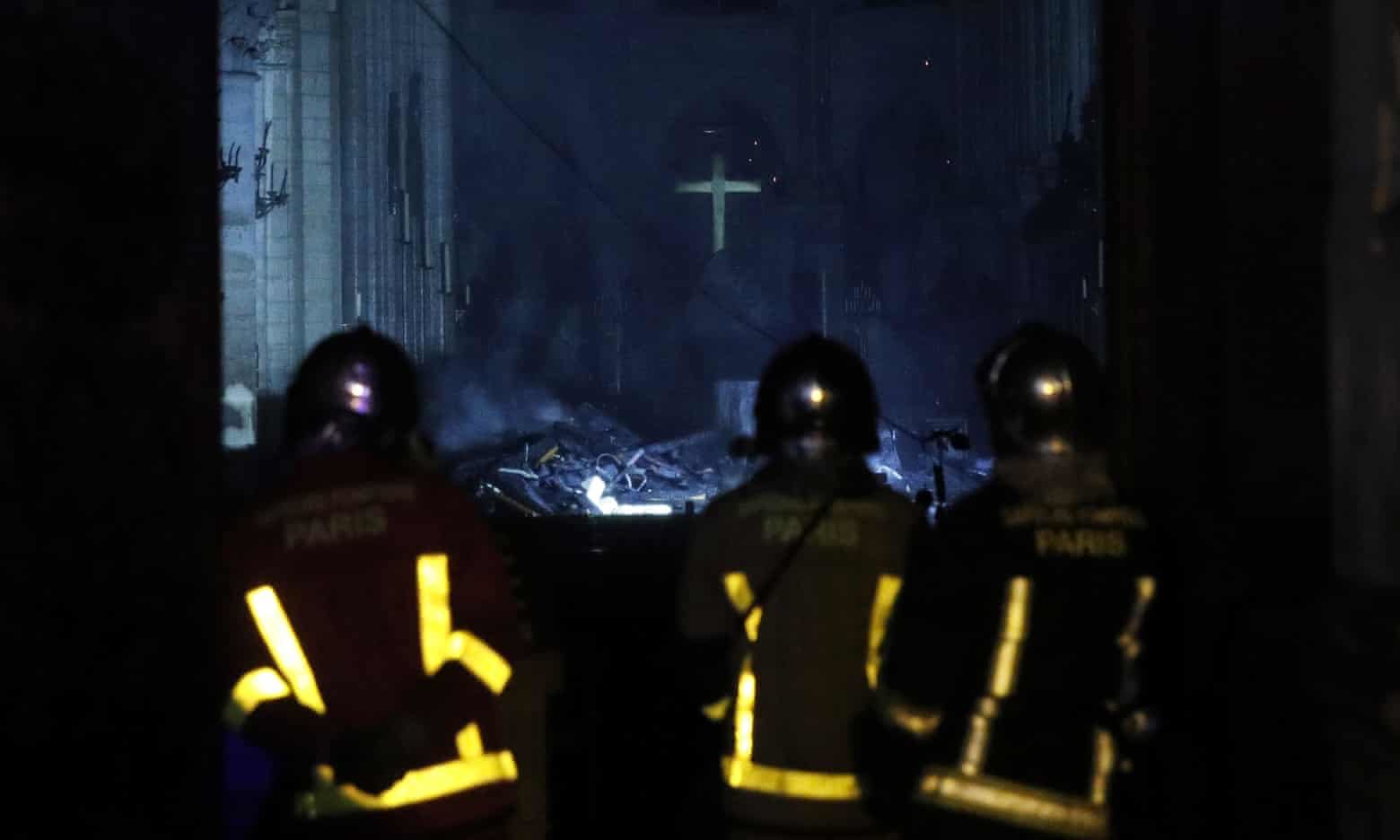 Click to enlarge Firemen notre dame