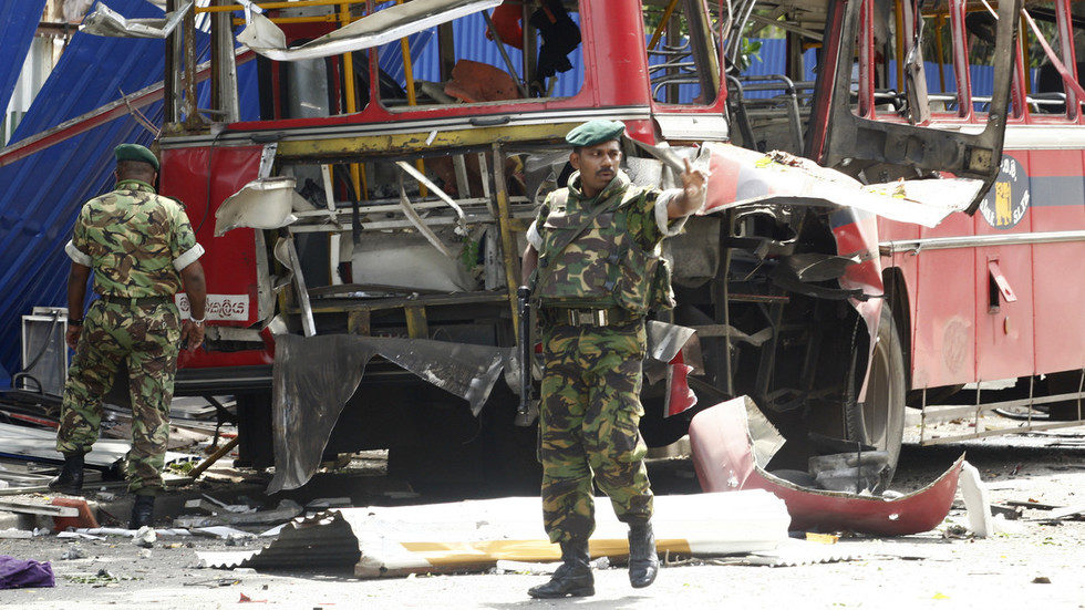 Click to enlarge 2008 bombing sri lanka