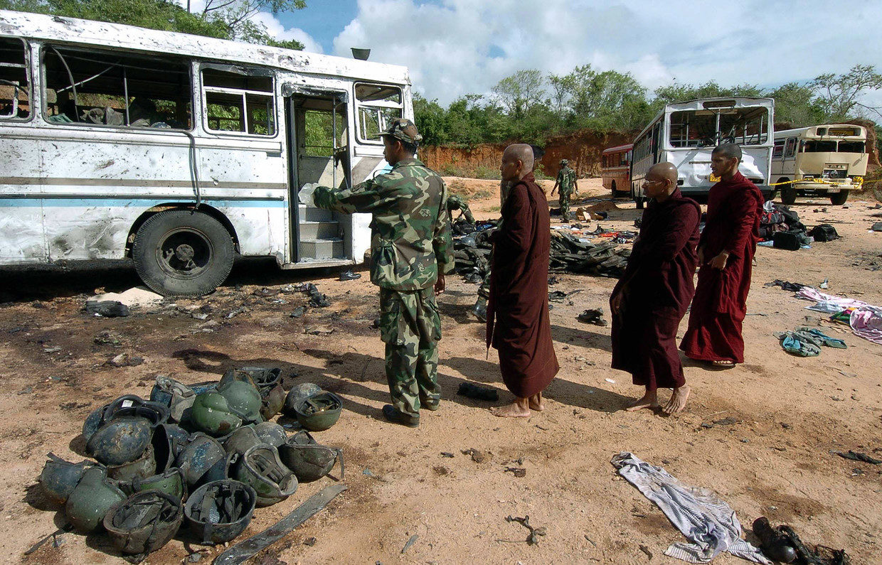 sri lankan bombings  2006