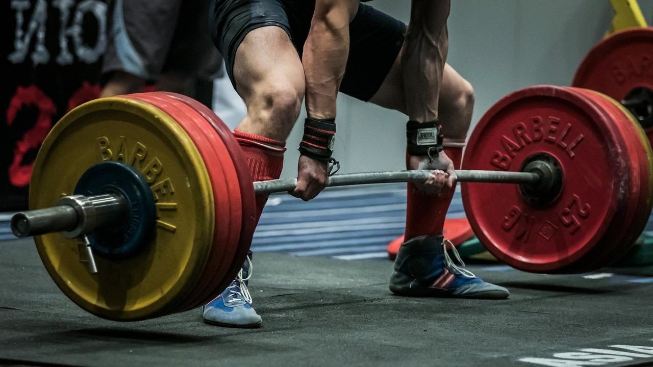 deadlift weight lifting