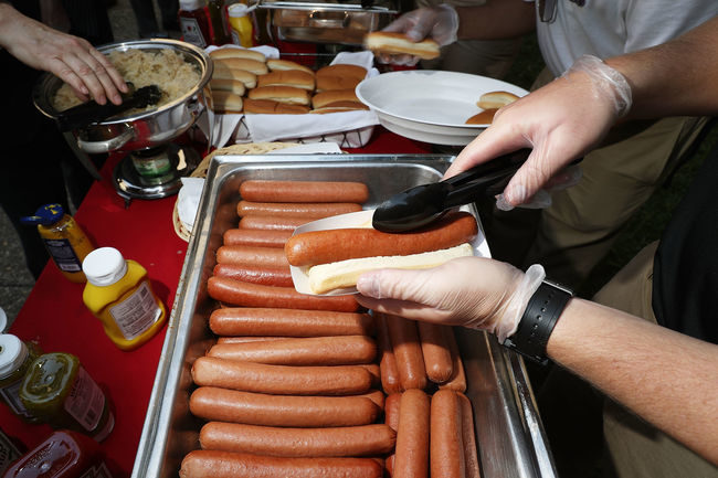hot dog vendor