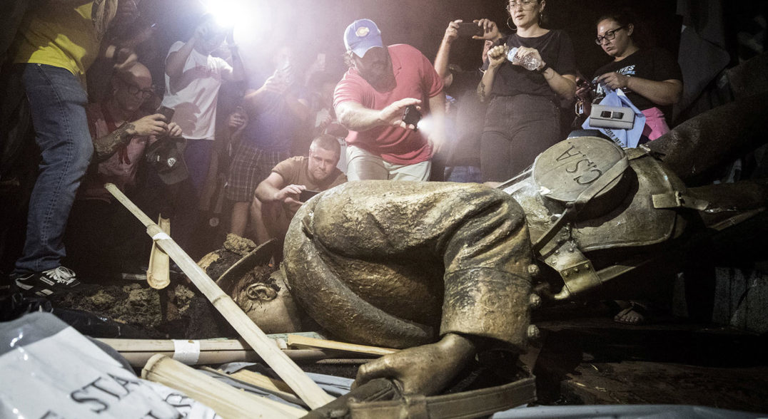 Click to enlarge Silent Sam statue