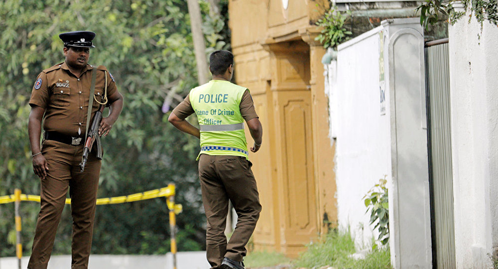 Click to enlarge sri lanka police