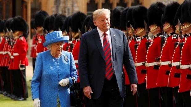 Click to enlarge Trump Queen Elizabeth UK Britain trip