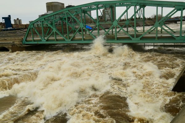 Click to enlarge The Chaudière Bridge over the Ottawa River