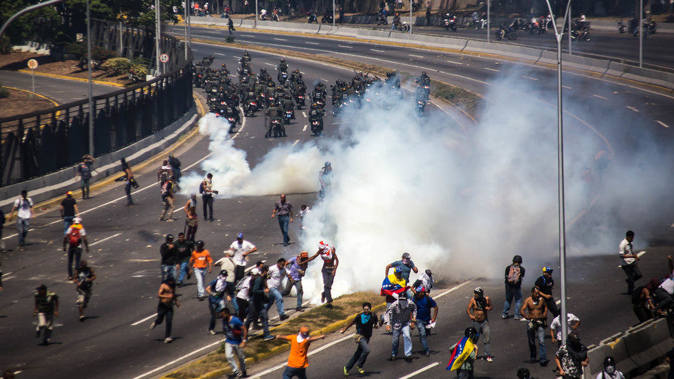 Click to enlarge caracas coup guaido